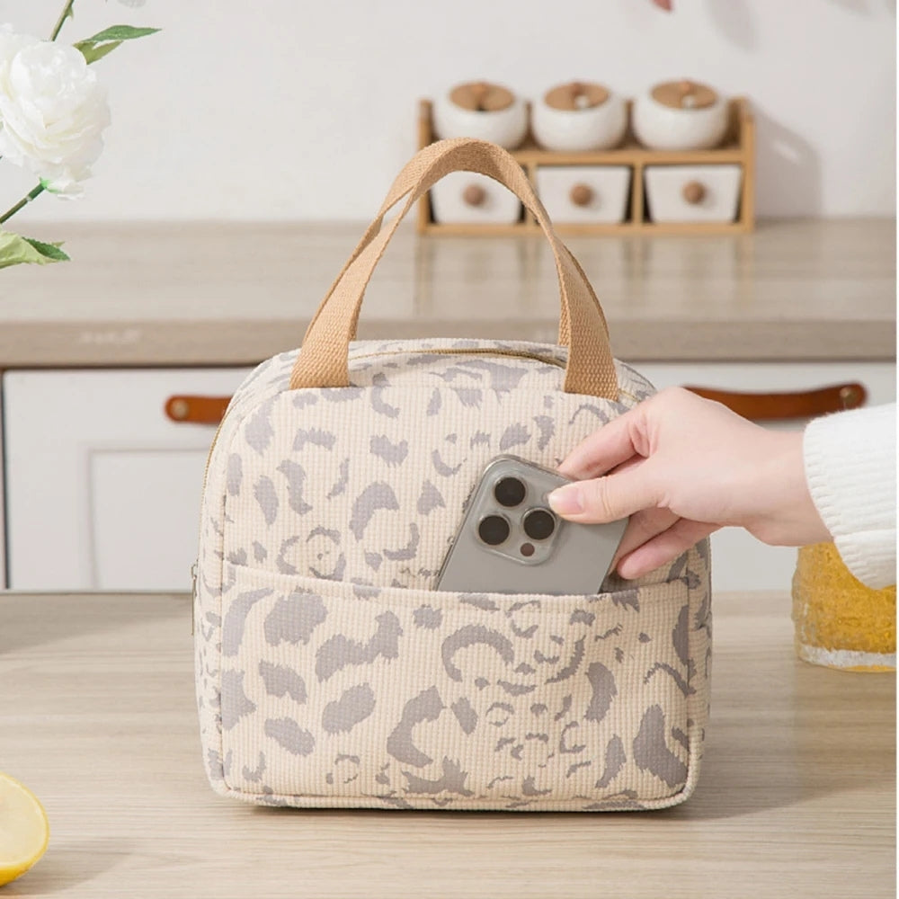Petit sac isotherme motif fantasy